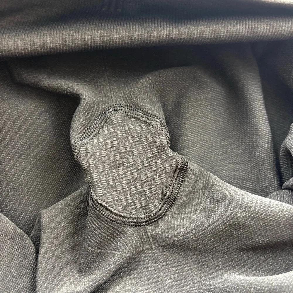 Lululemon Dark Gray in The Flow Crop Scrunch Midrise Compression‎ Capri Leggings